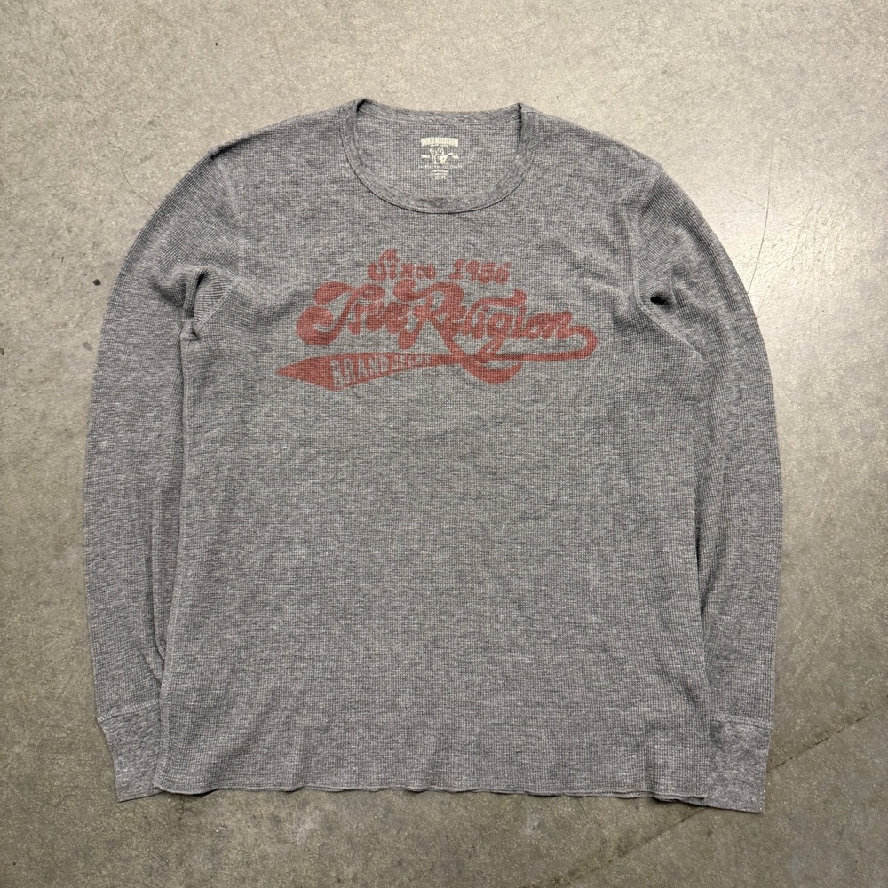 True Religion Mens Gray Waffle Knit Thermal Long Sleeve Graphic Shirt XXXL USA